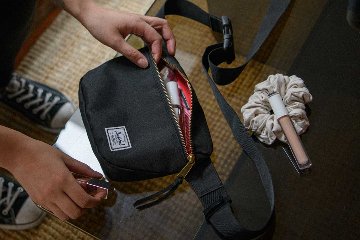 Herschel fifteen hip pack store